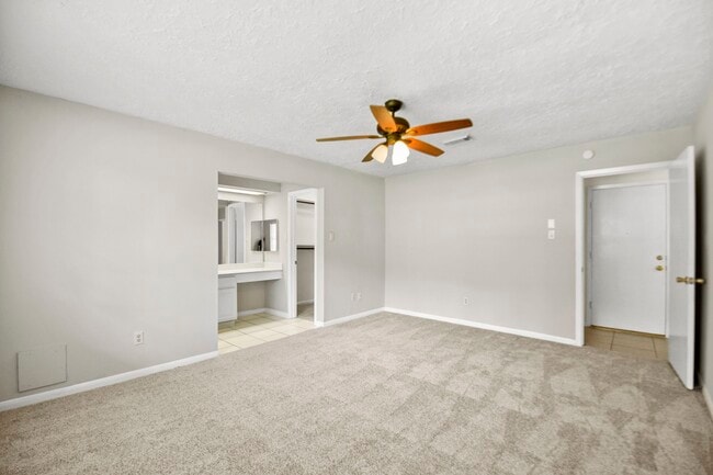 Building Photo - 4426 Autumn Meadow Dr