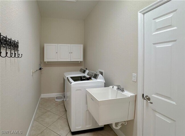 Building Photo - 20456 Ardore Ln