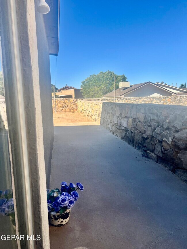 Building Photo - 3305 Mike Godwin Dr