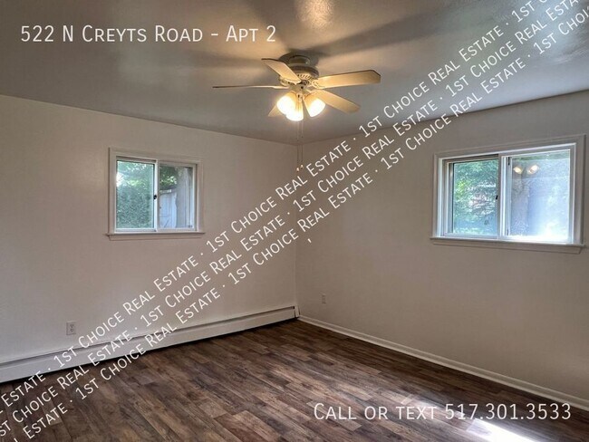 Building Photo - 522 N Creyts Rd