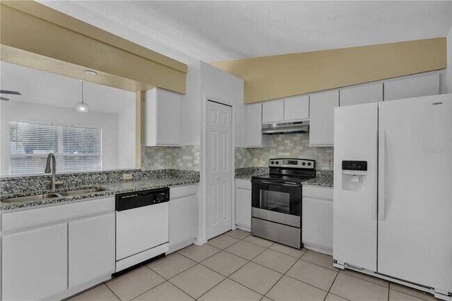 Building Photo - 10637 Crescendo Loop