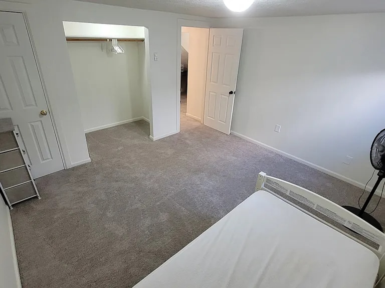 Building Photo - 1640 E 750 S