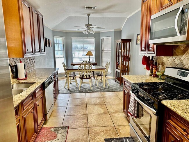 Building Photo - 2801 Single Trace Ct