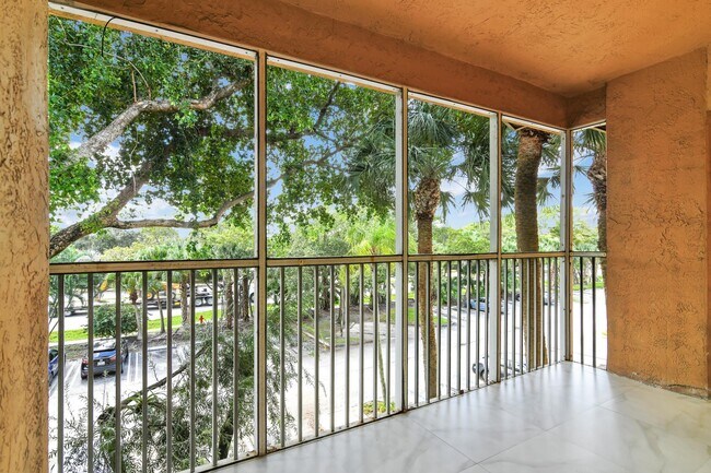 Building Photo - 4005 W McNab Rd