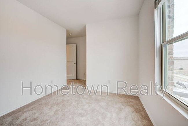 Building Photo - 3308 NW 148th St