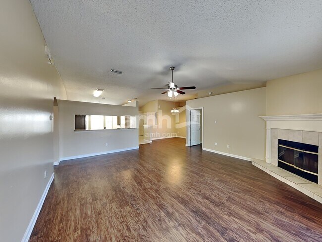 Building Photo - 2785 Eagle Haven Dr