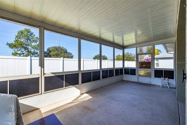 Building Photo - 10134 Moshie Ln