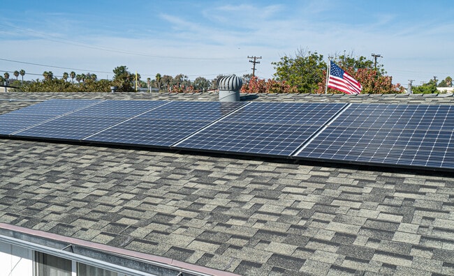 Building Photo - 8511 Fensmuir St