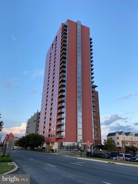 Building Photo - 105 Christina Landing Dr