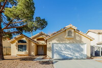 Building Photo - 4809 Pinon Dr