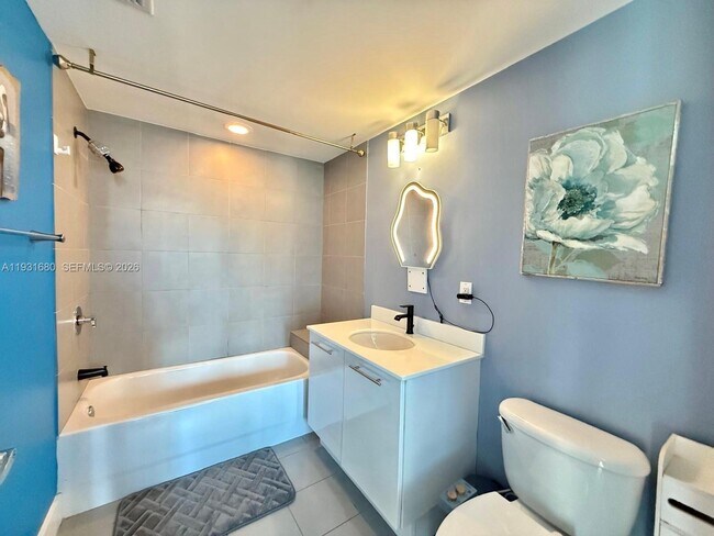 Building Photo - 92 SW 3rd St