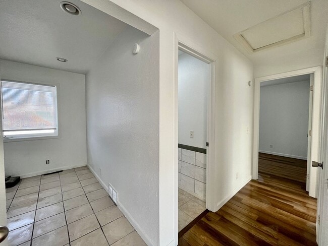 Building Photo - Renovated 4 bedroom home for rent