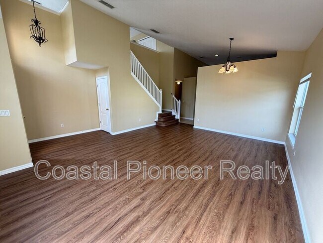 Building Photo - 5320 Lorilawn Dr