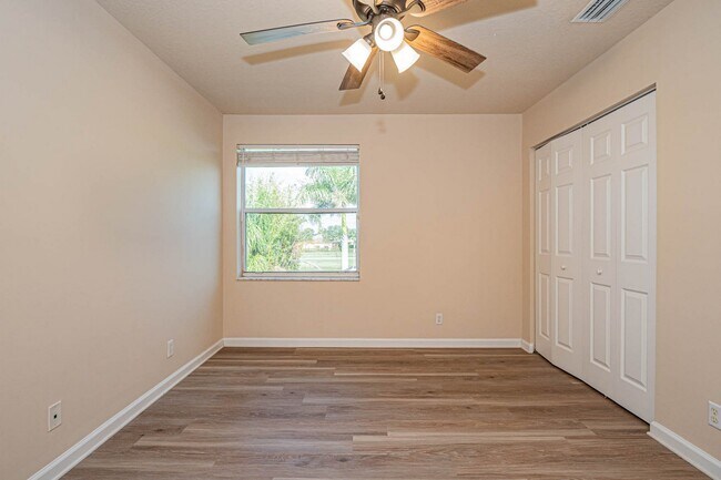 Building Photo - 603 Calamondin Way SW