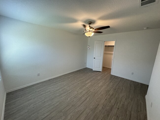 Building Photo - 1155 Barbarosa Rd