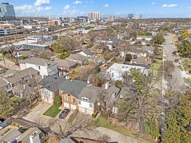 Building Photo - 5009 Milam St