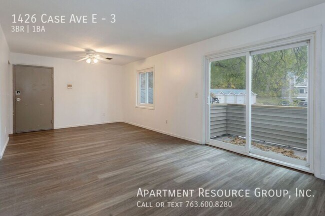 Building Photo - 1426 Case Ave E