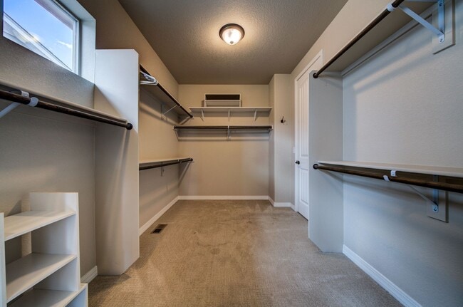 Building Photo - 15838 Long Valley Dr