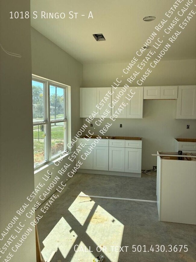 Building Photo - 1018 S Ringo St