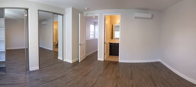 Building Photo - 1185 W 37th St