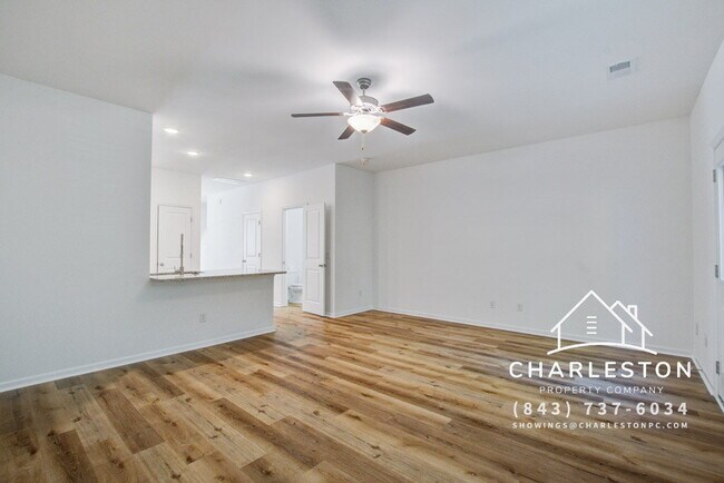 Building Photo - 200 Woodward Rd