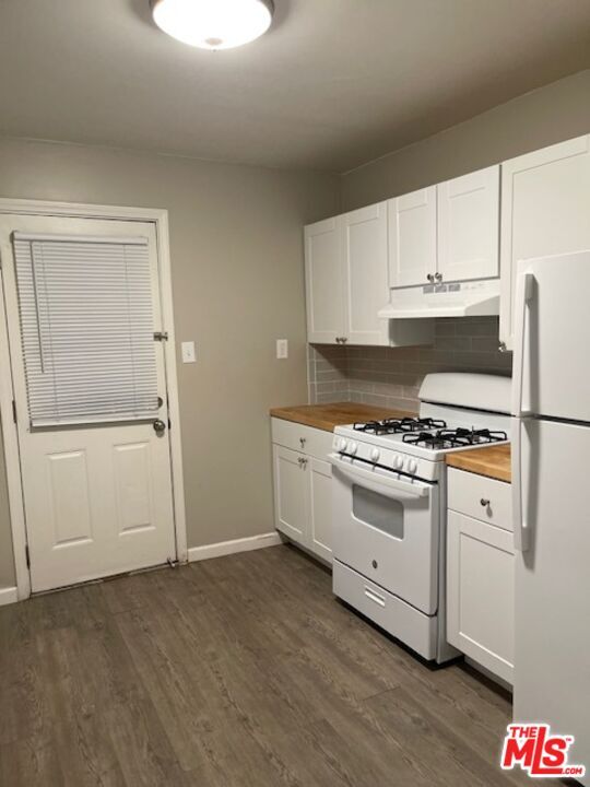 Building Photo - 1608 E St