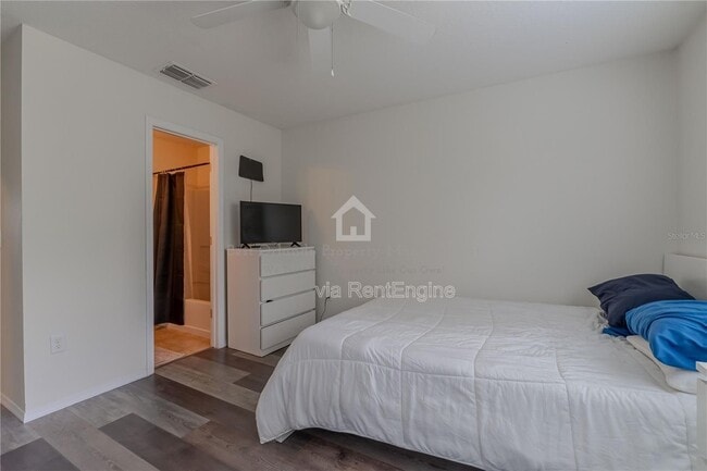 Building Photo - 5095 Dominica Dr