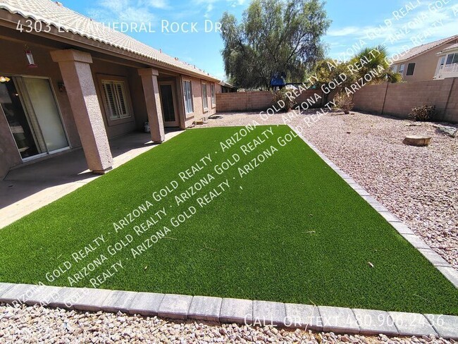 Building Photo - 4303 E Cathedral Rock Dr