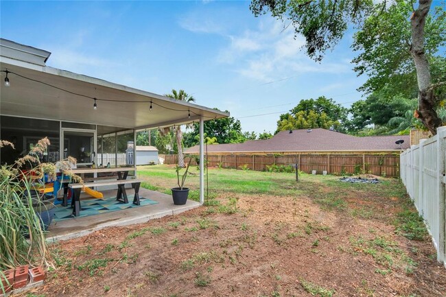 Building Photo - 1607 Melodie Dr