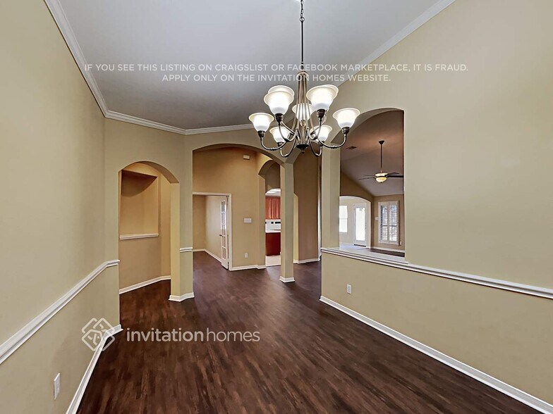 Building Photo - 613 Chestnut Dr