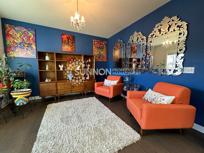 Building Photo - Gorgeous 3 Bed 3 Bath Home in Huntersville