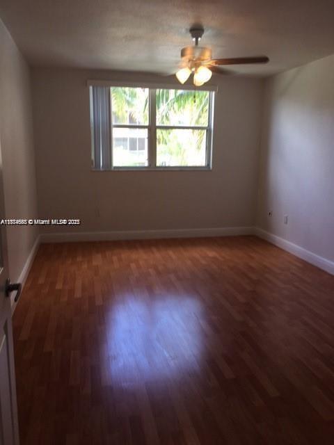 Building Photo - 8205 Lake Dr