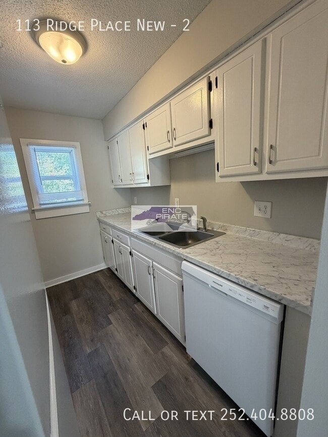 Building Photo - 113 Ridge Pl