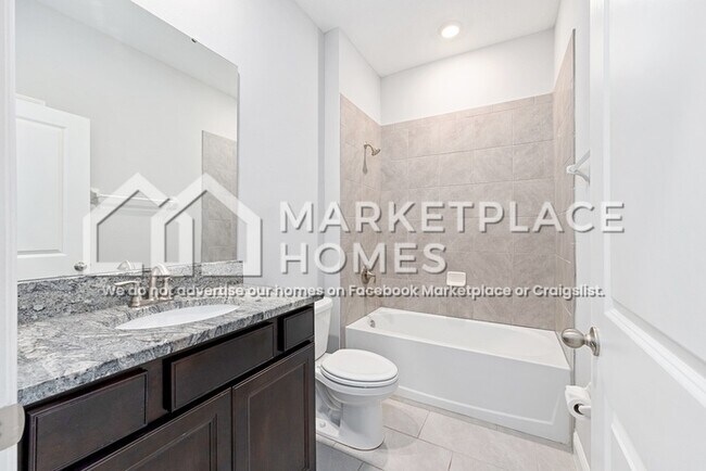 Building Photo - 5428 SW 44th Ct Rd