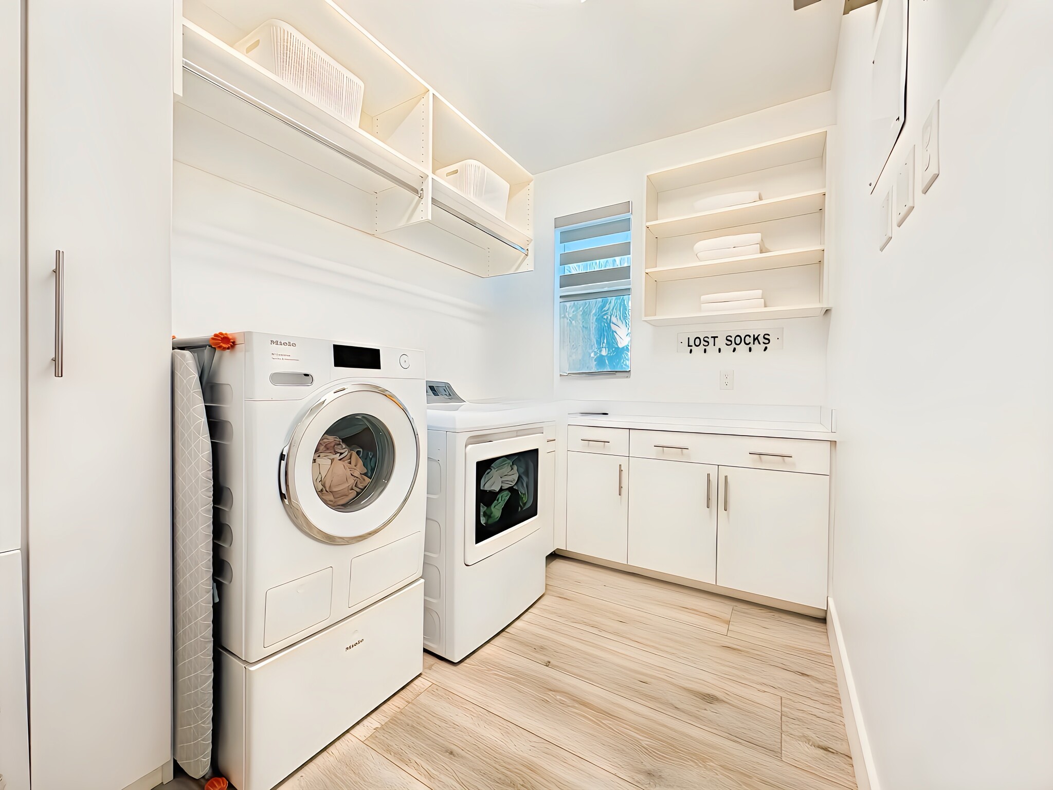 Laundery, MIELE washer - 15377 Green River Ct