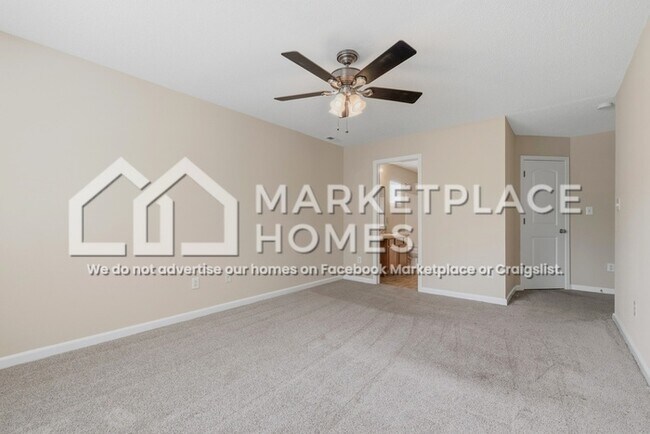 Building Photo - 5264 Brassie Dr