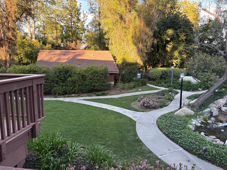 Building Photo - 7120 Carlson Cir