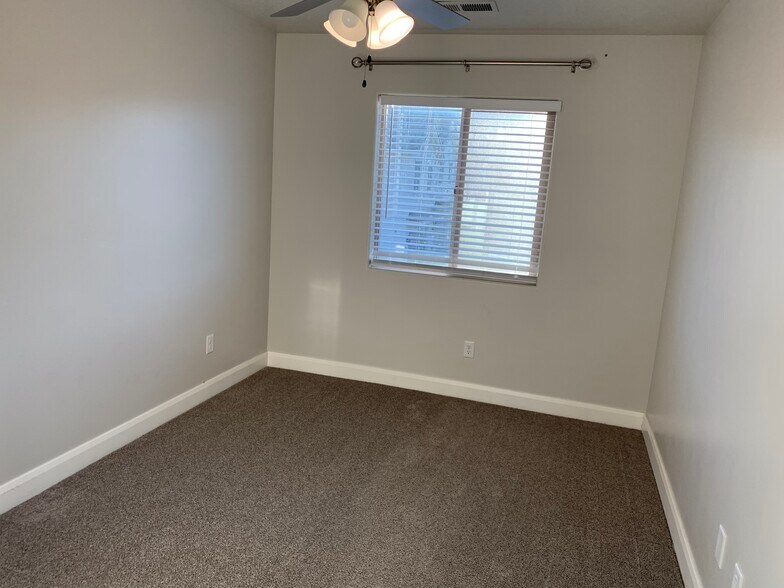 Bedroom #4 (Second floor). - 355 W 200 S
