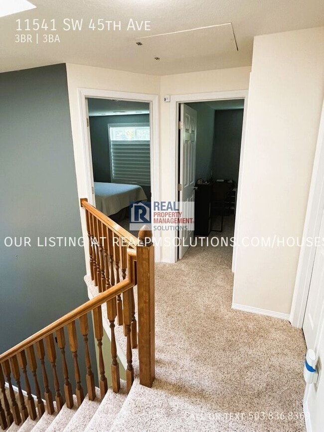 Building Photo - 11541 SW 45th Ave