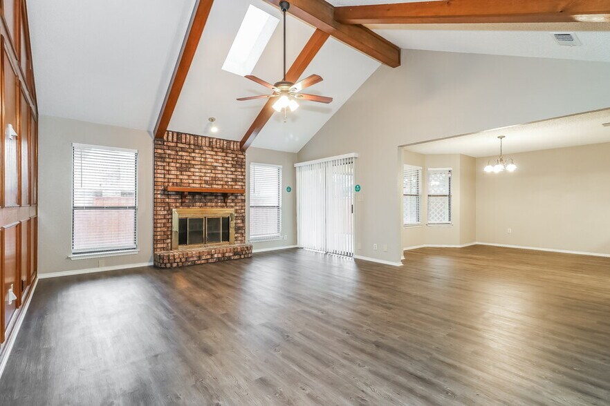 Building Photo - 6303 Berlinetta Dr