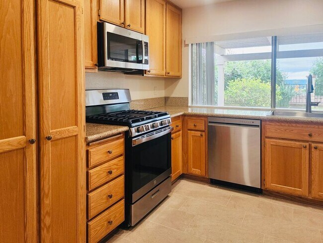 Building Photo - 23581 Via Calzada