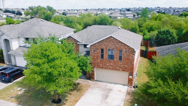 front of the house - 577 Quarter Ave