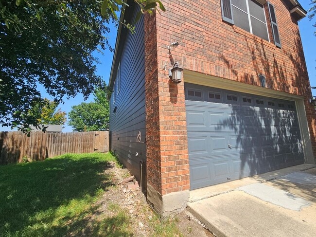 Primary Photo - 316 Cordero Dr