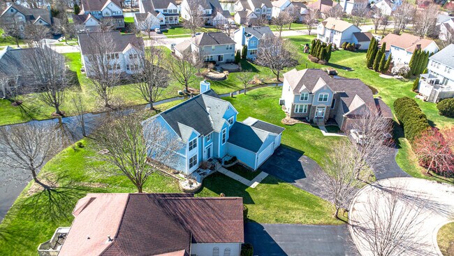 Building Photo - 512 Normandy Ln