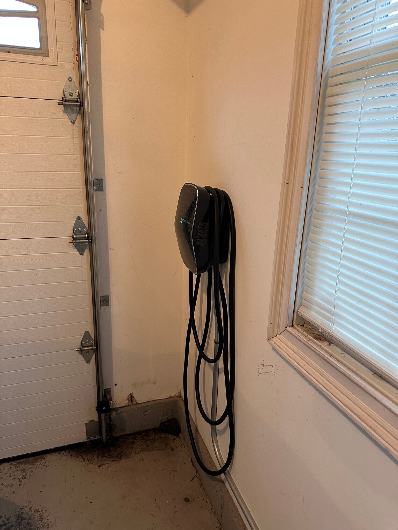 Garage wired for 220, Charger not included - 6 Wyeth Dr