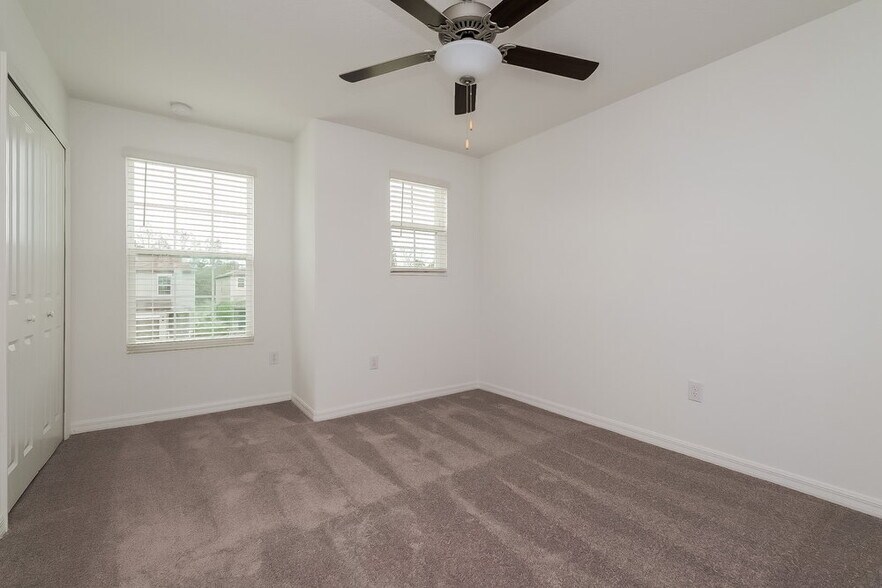 Building Photo - 7310 Spring Snowflake Ave