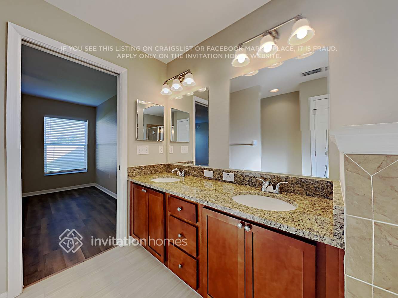 Building Photo - 8026 Princeton Manor Cir