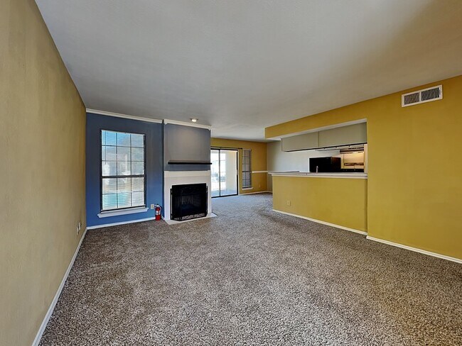 Building Photo - 5825 Marvin Loving Dr