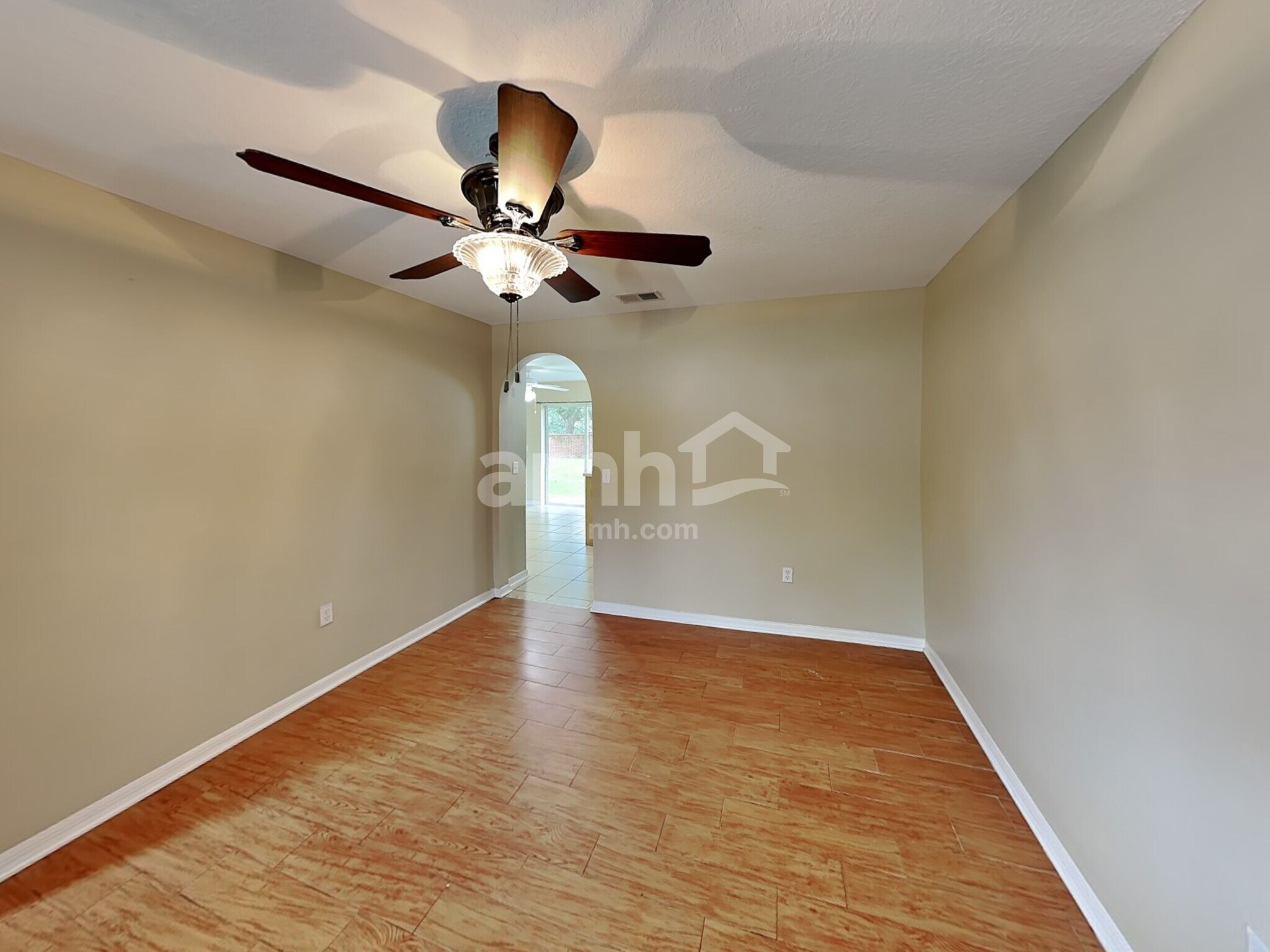 Building Photo - 1605 Pickard Cir