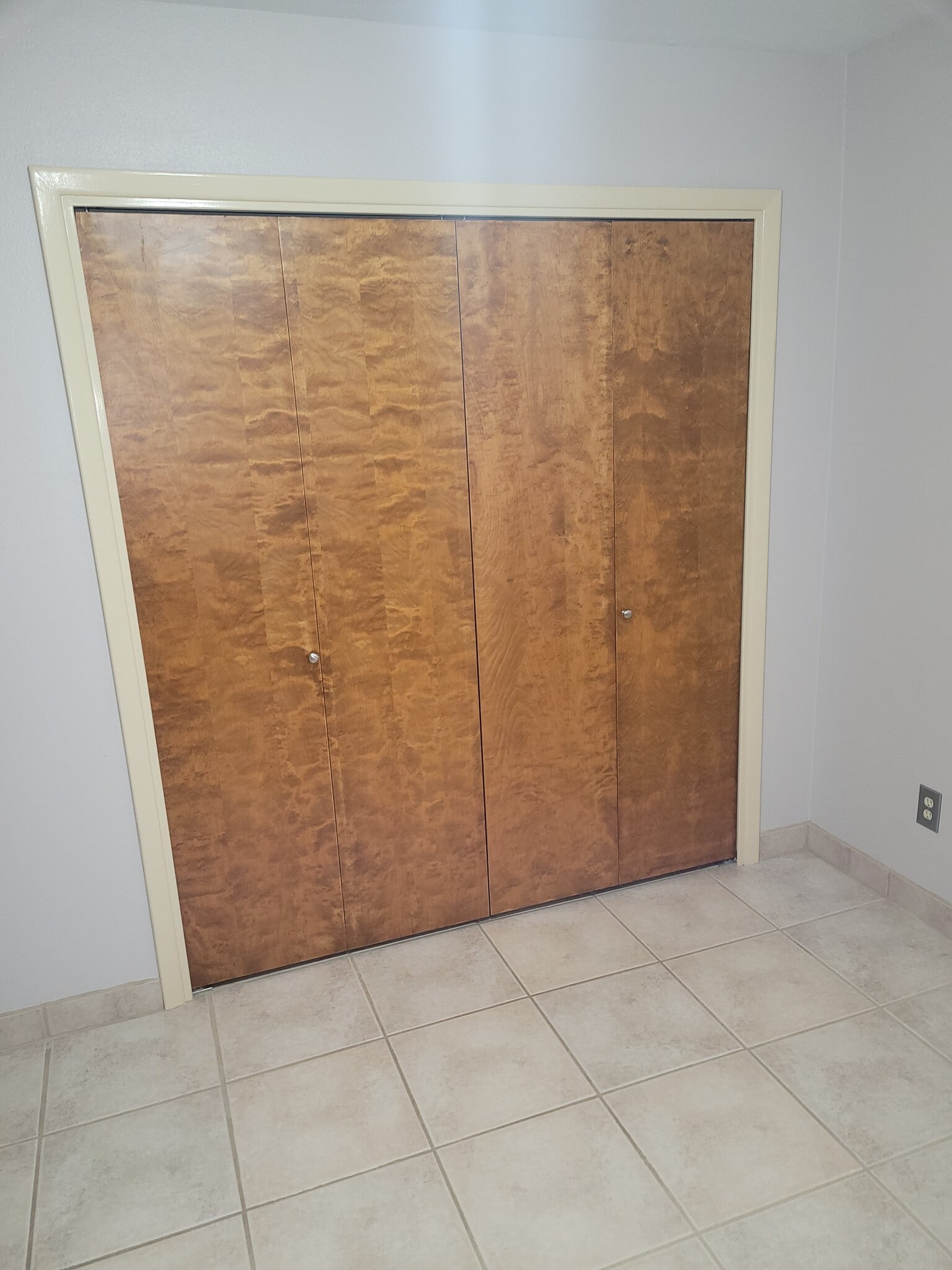 Building Photo - 1319 Pacheco Ct